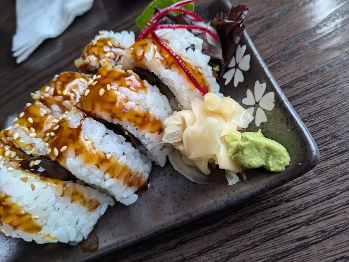 Sayuri Sushi Bar Picture 1