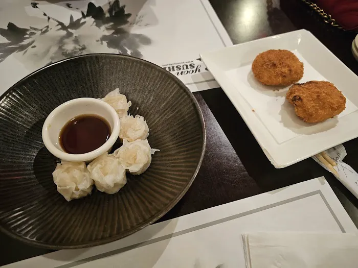 Yoon Sushi Picture 10