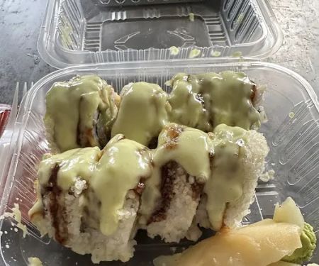 Ruk Sushi & Thai (Milwaukee Ave)