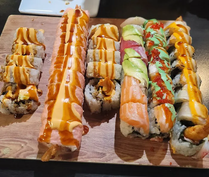Royal Sushi Picture 4