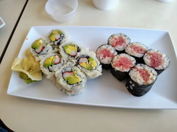 Sea Ranch Sushi Evanston Picture 6