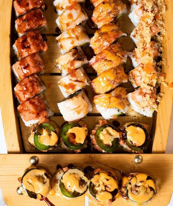 Mira Sushi evanston Picture 2