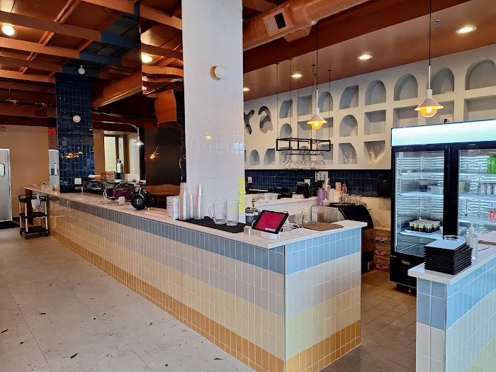 Mira Sushi evanston Picture 4