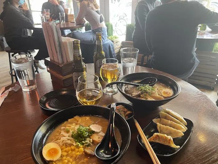 Table to Stix Ramen Picture 7