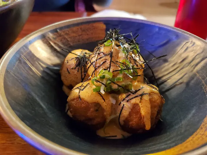TOMO Japanese Street Food Picture 3