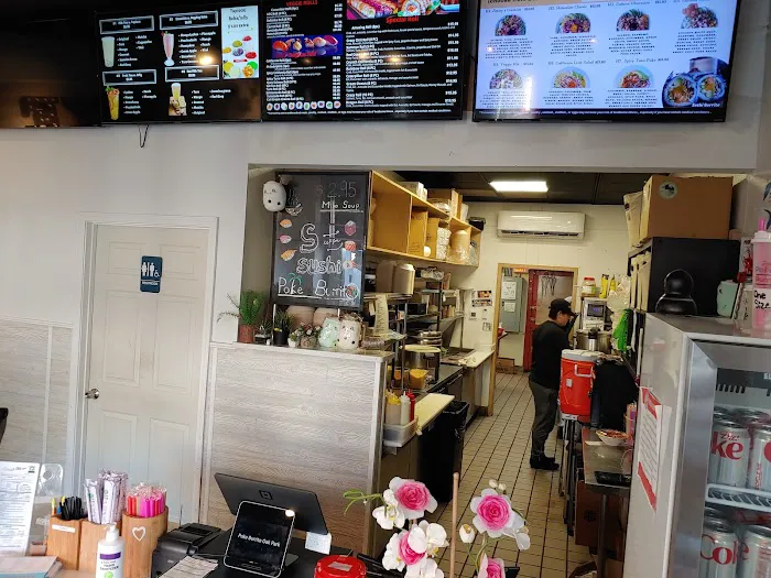 Poke Burrito Oak Park Picture 5