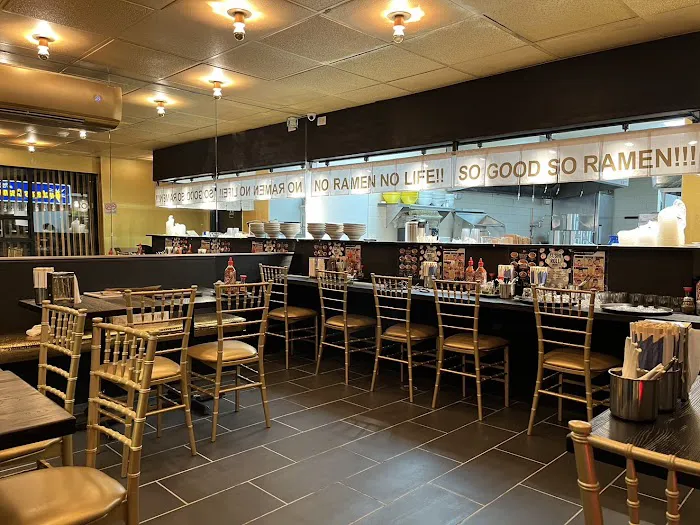 CHICAGO RAMEN Park Ridge Picture 5