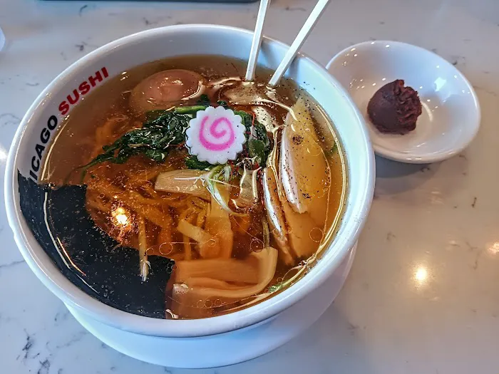 CHICAGO RAMEN Picture 8