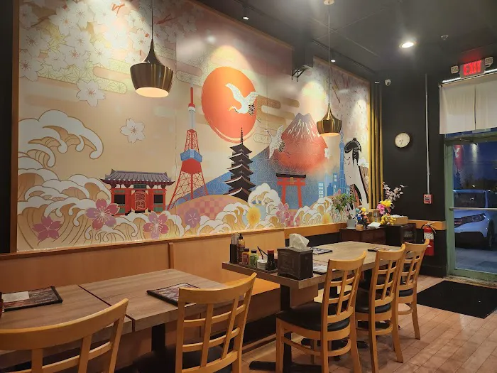 CHICAGO SUSHI Picture 1