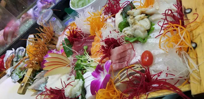 Shiroi Sushi 한국횟집 Picture 3
