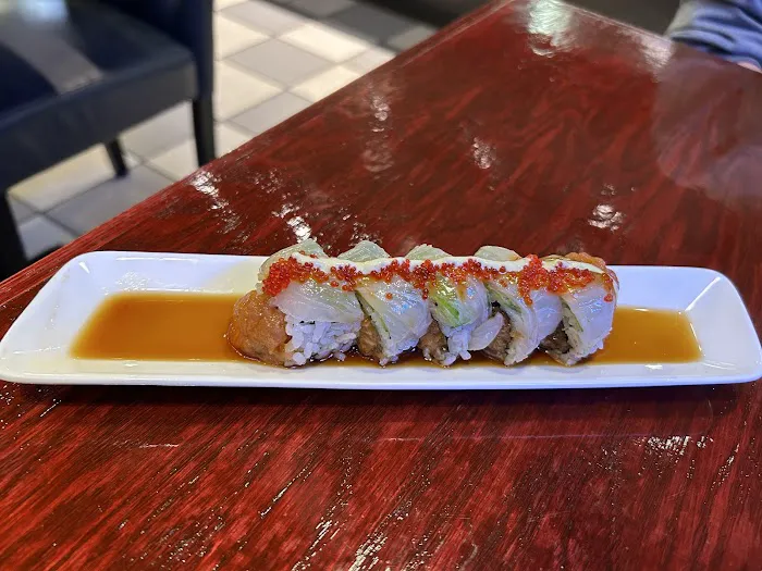 ARI Sushi Japanese Restaurant Picture 1