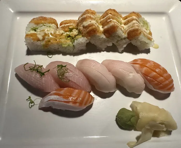 Woow Sushi Picture 1
