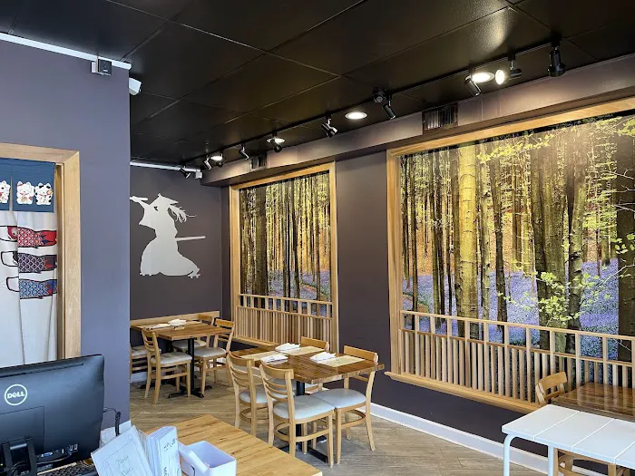 Ronin Sushi & Ramen Picture 10