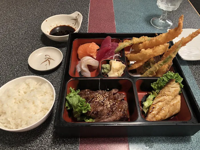 Fujiyama Japanese Restaurant Picture 10