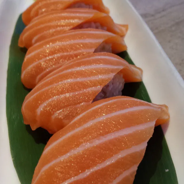 Blowfish Sushi & Ramen Northfield Picture 10
