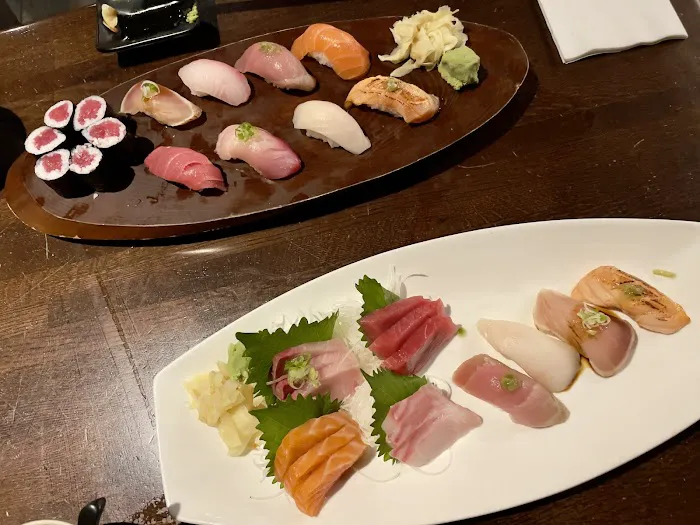 Totto Sushi & Grill Picture 7