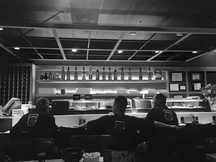 Sushi House - Westmont Picture 4