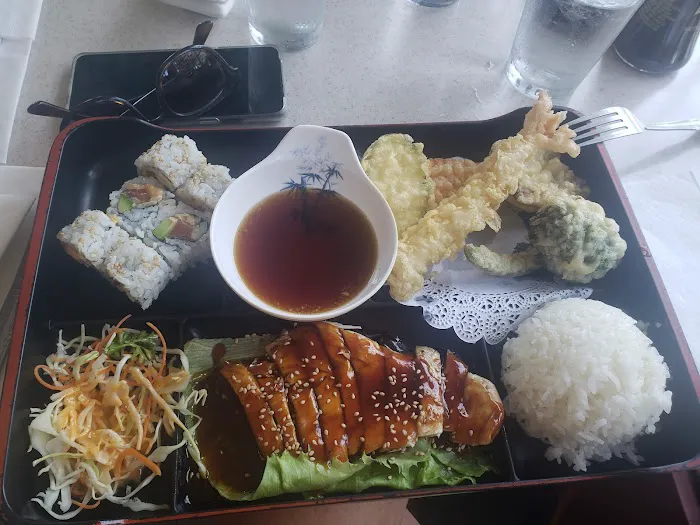 Kyoto Sushi Plus Japanese Restaurant Picture 1