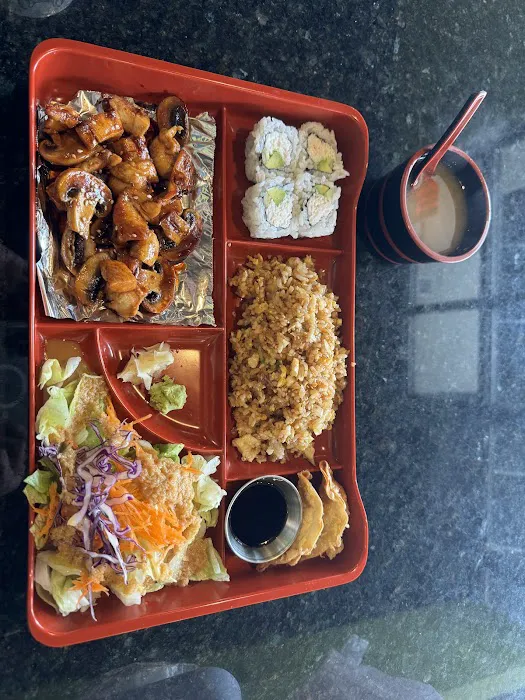 Happi Sushi Japanese Restaurant Picture 1
