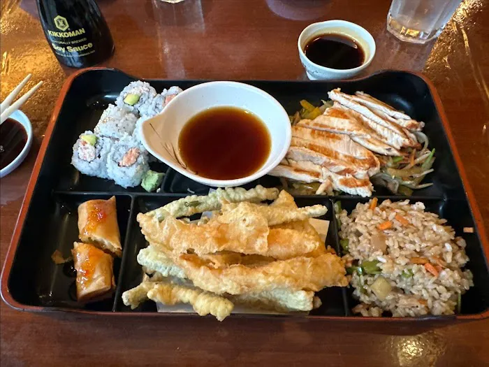 Sushi Kushi Too Picture 5