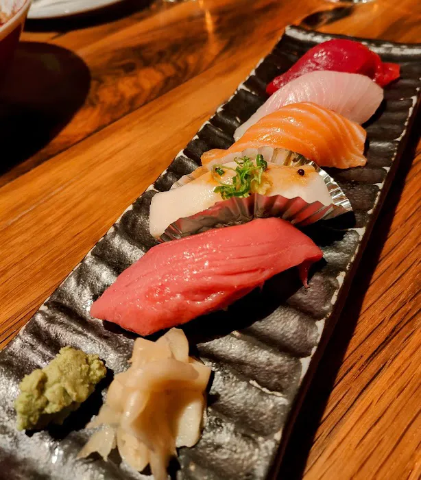 Sushi House Picture 6