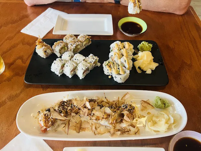Harmi Sushi Picture 6
