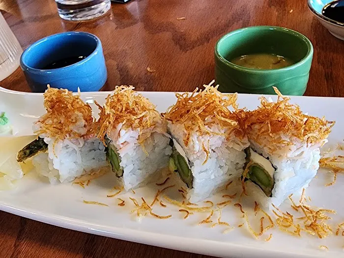 Harmi Sushi Picture 9