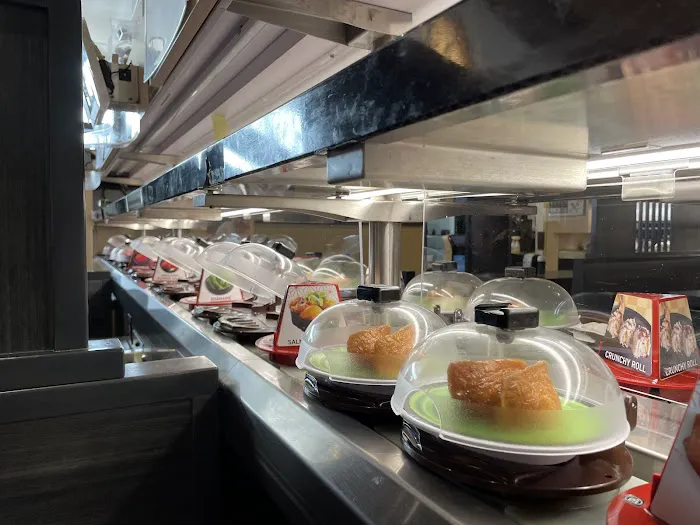 Kura Revolving Sushi Bar Picture 2