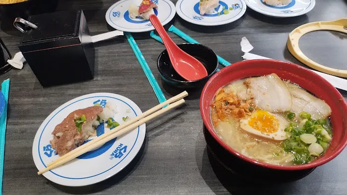 Kura Revolving Sushi Bar Picture 6