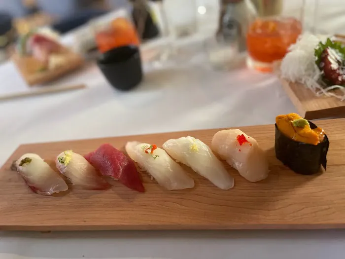 Good Sushi Picture 2