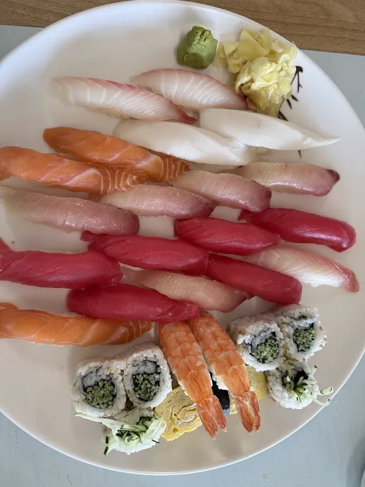 Masa's Sushi Picture 8
