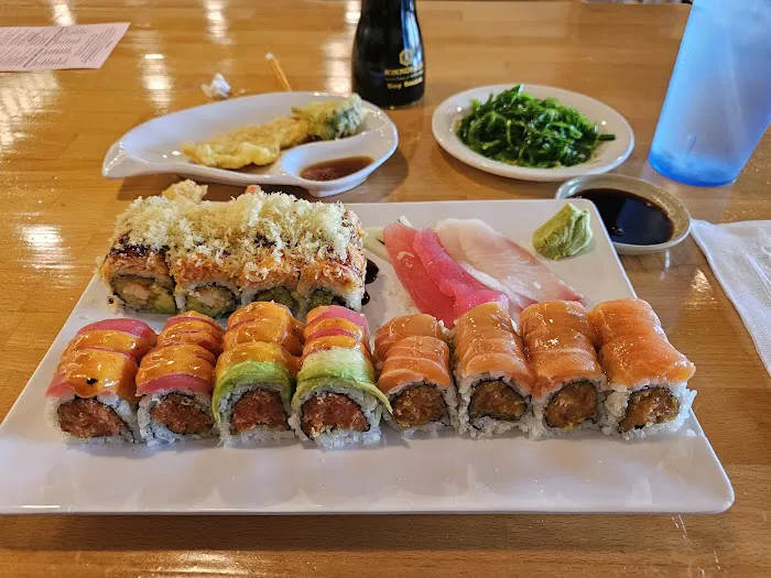 Sushi Grove Picture 5