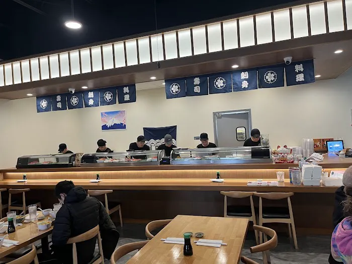Sushi Grove Picture 9