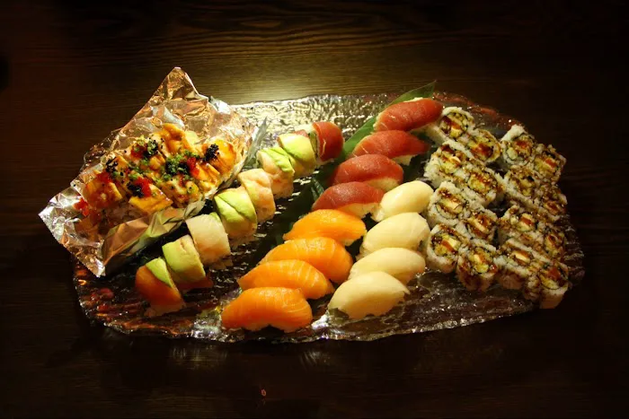 5th Ave Sushi Picture 6