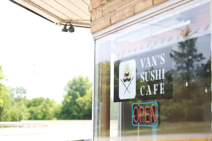 Van's Sushi Cafe Picture 1