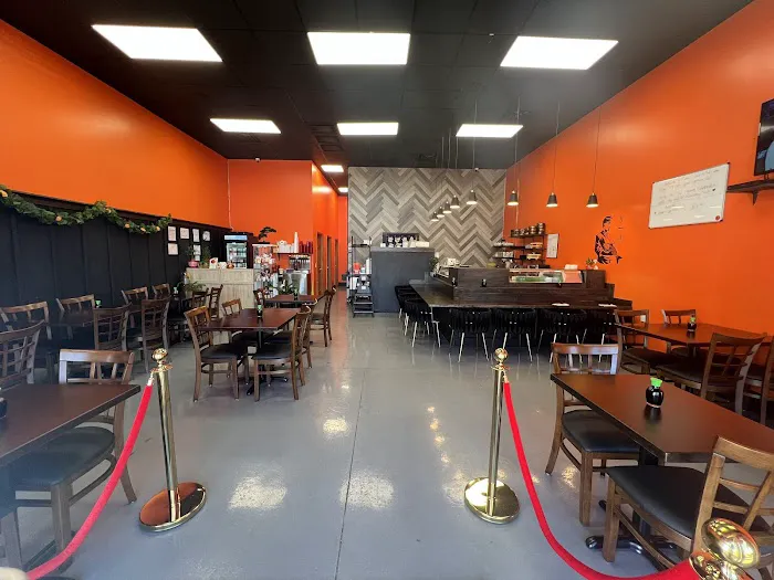 Reeko’s Sushi Bar & Thai Cuisine Picture 6