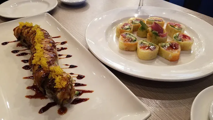 Chef Soon Contemporary Sushi & Bar Picture 3