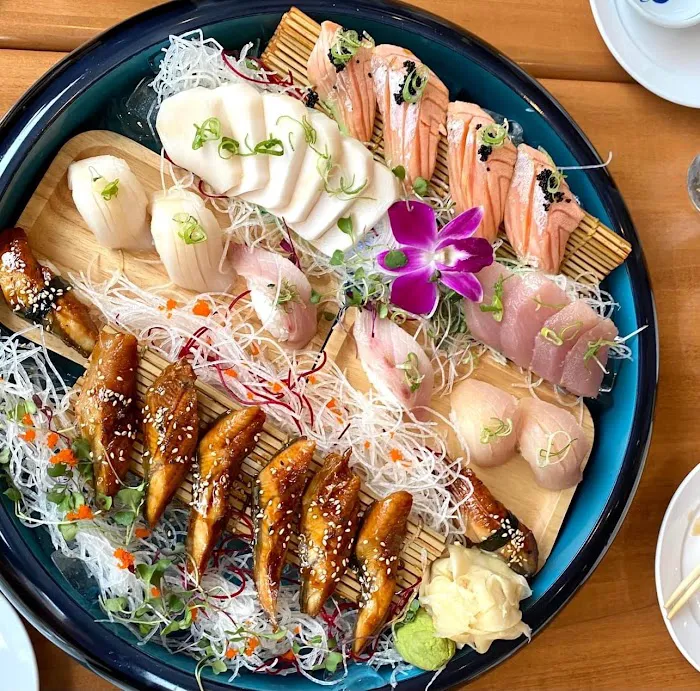 Sushi Ukai Glen Ellyn Picture 7