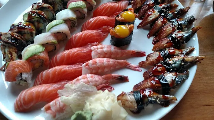 Sake Sushi Picture 9