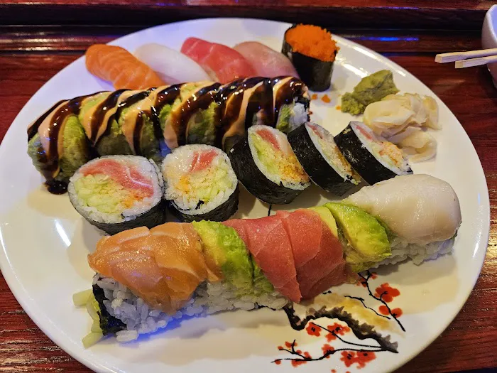 Oishi Sushi Restaurant Picture 7