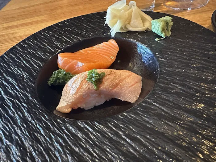 Lili Sushi & Ramen Picture 2