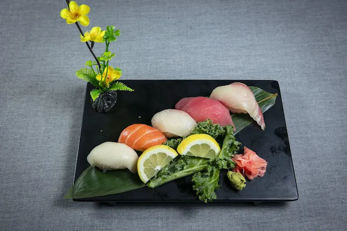 Nori Sushi & Grill Picture 4