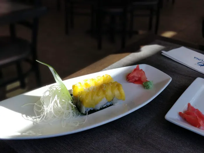 Wild Tuna Sushi + Grill Picture 2
