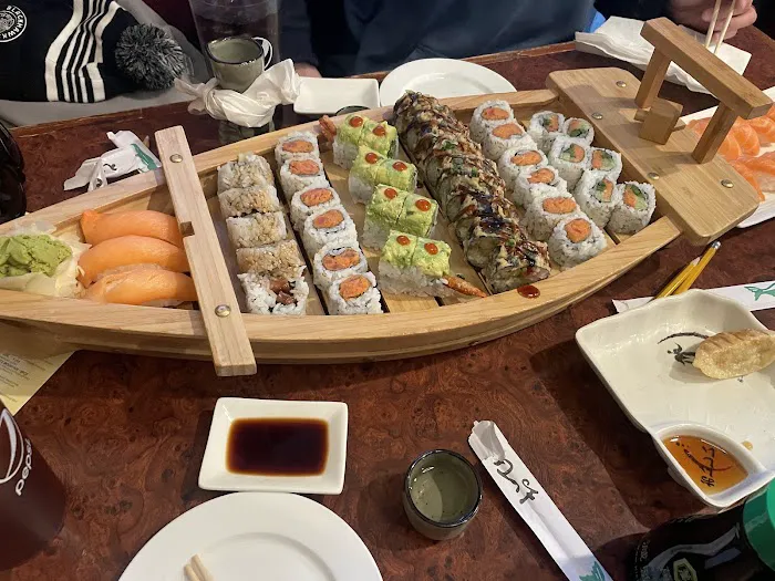 Oishi Sushi Picture 6
