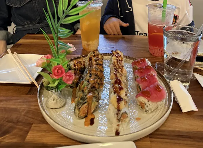 UMAI Sushi & Hibachi Picture 7