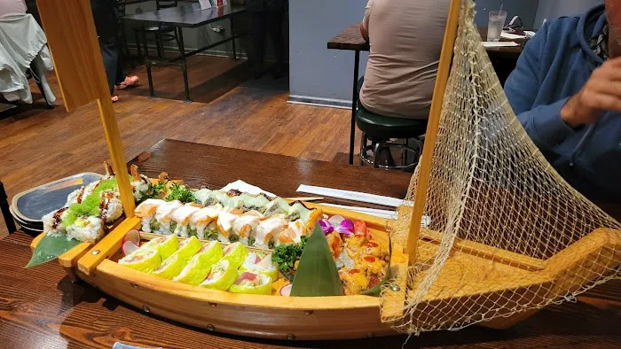 AHA Sushi Picture 6