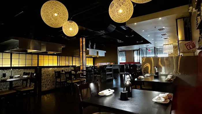 Kiku Japanese Steak House & Sushi Lounge Picture 3