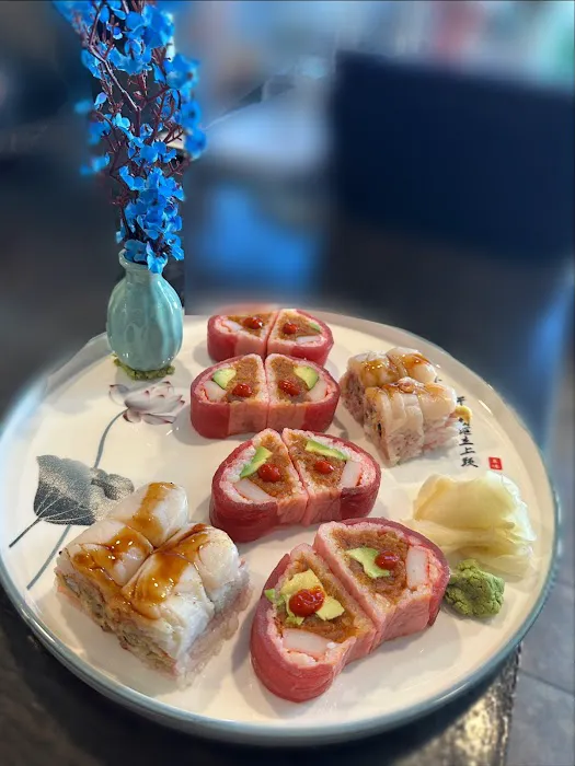 Susie Sushi Picture 3