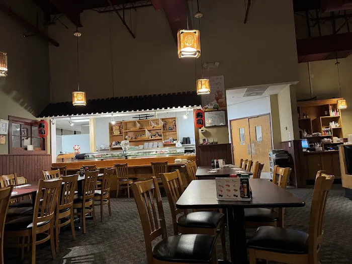 Toshi Sushi & Grill Picture 1