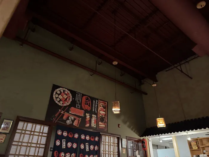 Toshi Sushi & Grill Picture 5